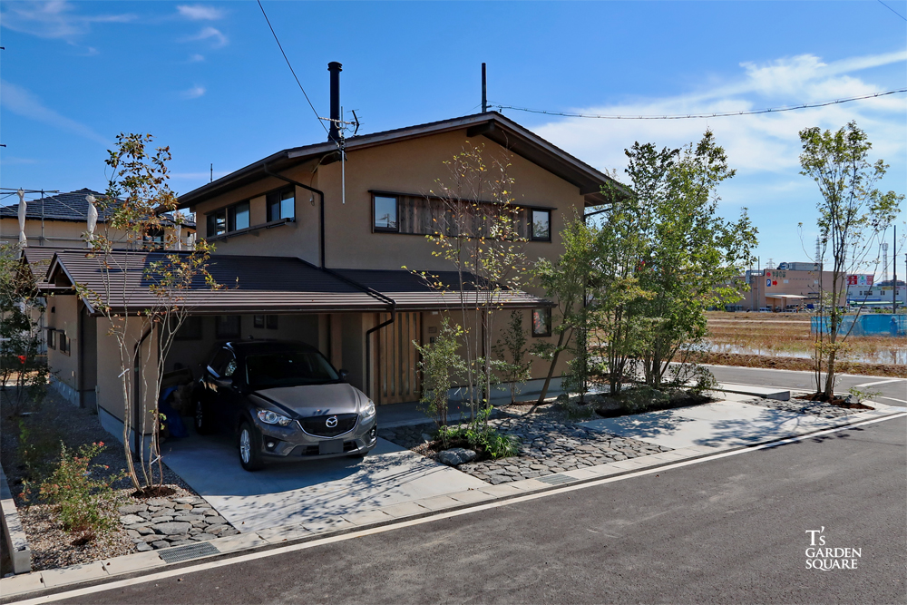 雑木の庭エコ建築