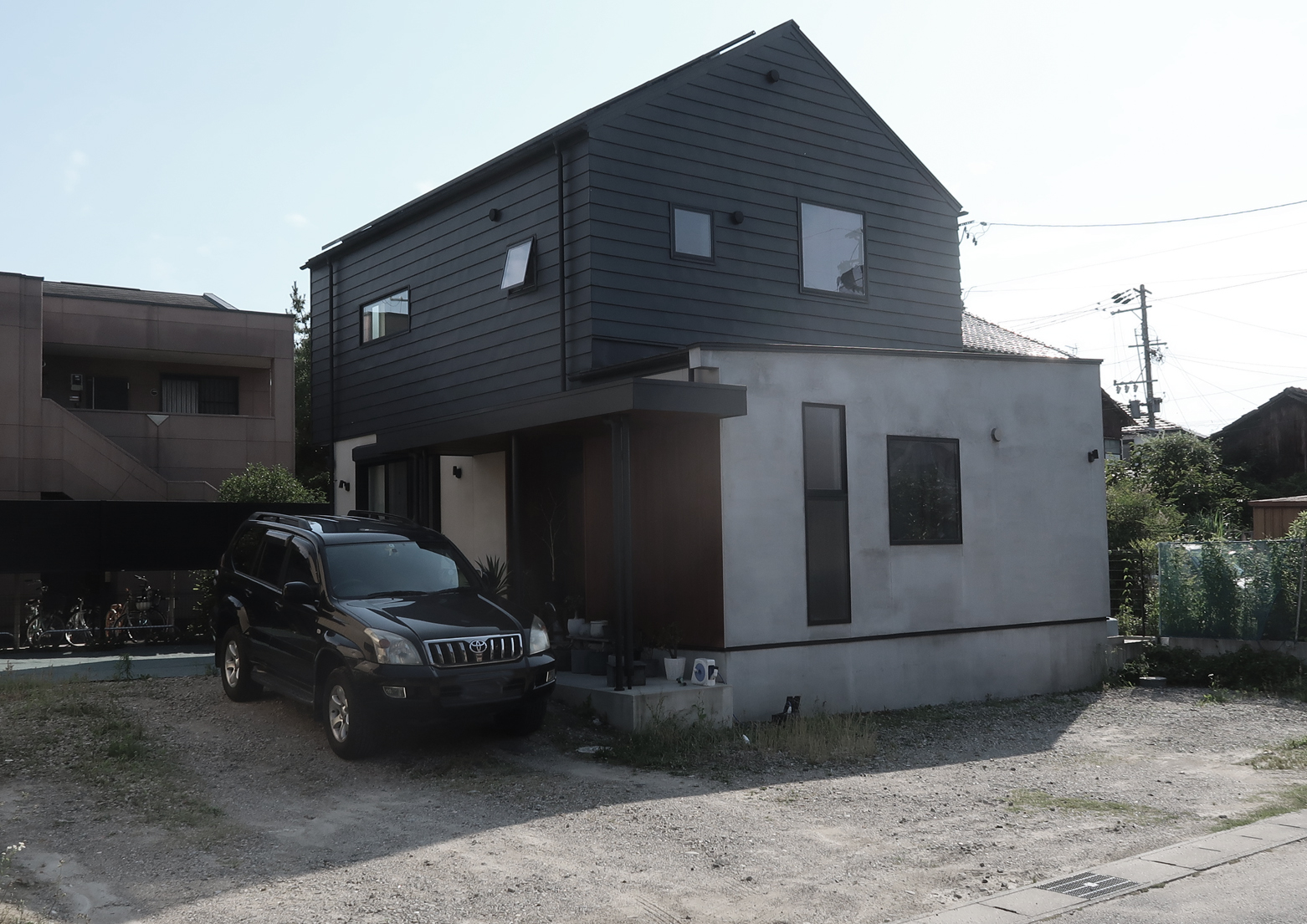 ガルバニュームの庭