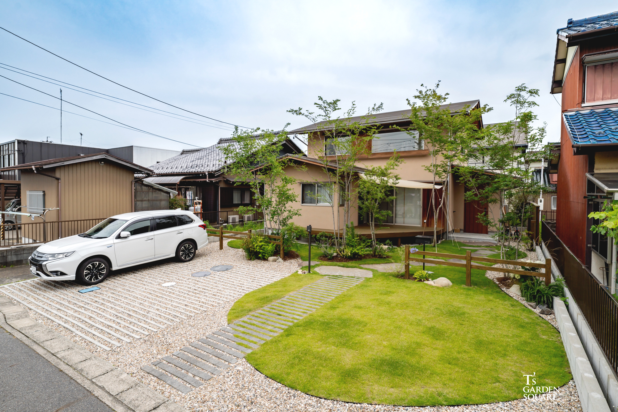 芝の駐車場